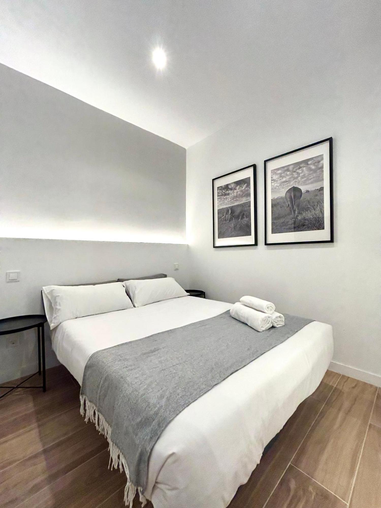 Casa De Huespedes San Andres Hotel Madrid Buitenkant foto